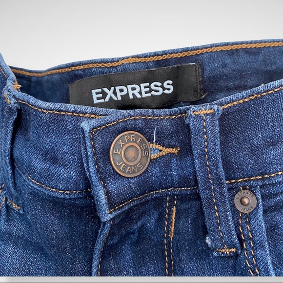 Express Mid Rise Stretch Jean - Picture 4 of 7